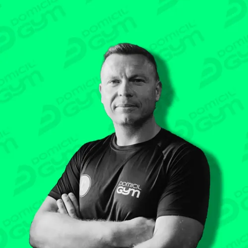 Mebille Cyrille Cyrille Mébille, coach sportif à Rochefort.