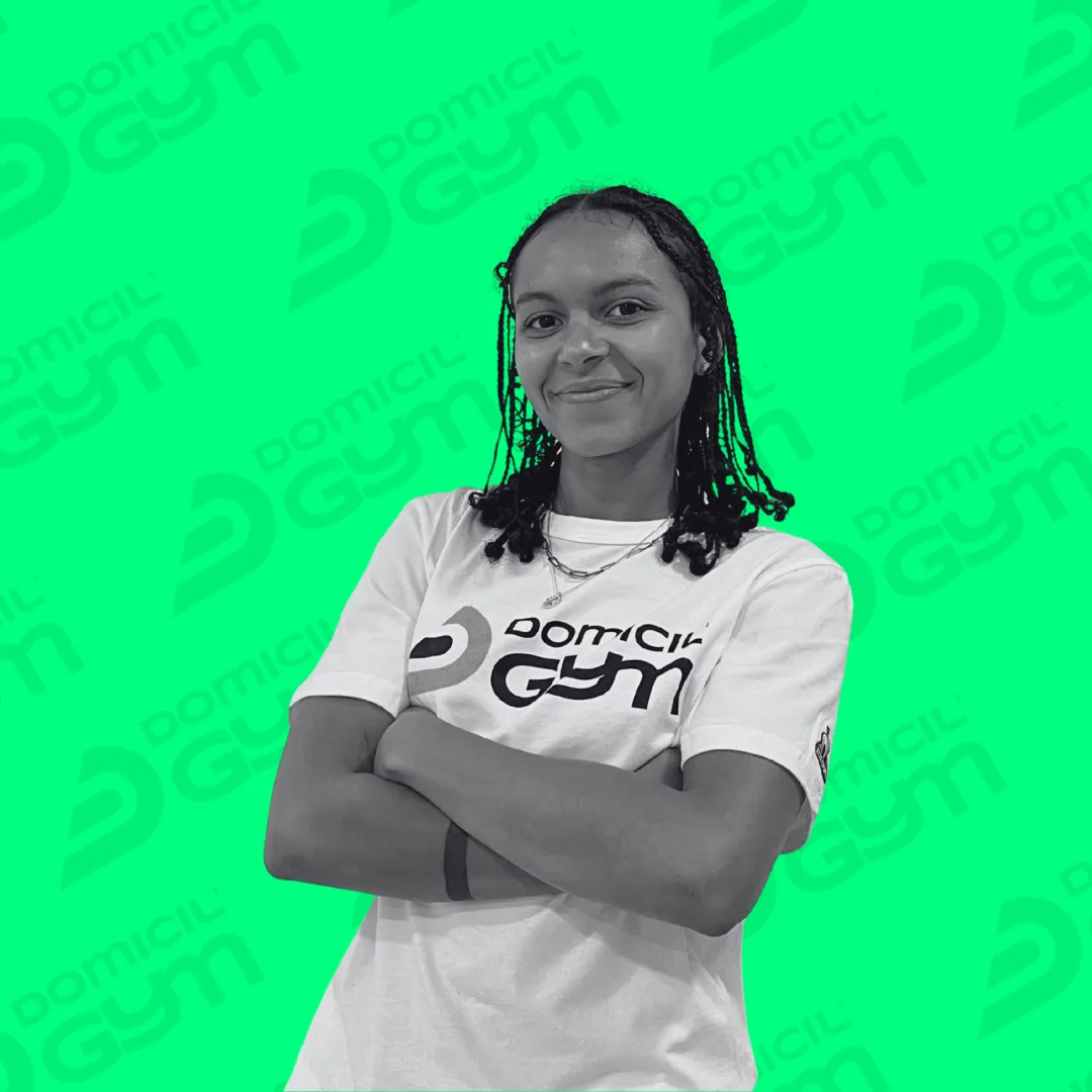 Maïna BOUQUET Adèle Ehret, coach sportif à domicile à La Rochelle.